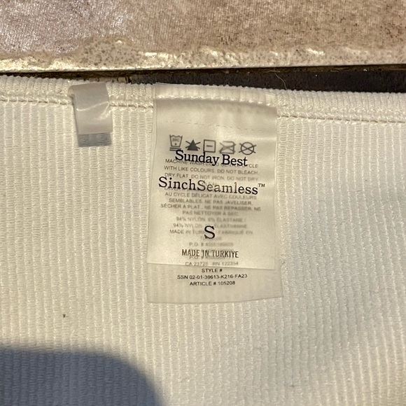 ARITZIA bodysuit - Picture 2 of 4